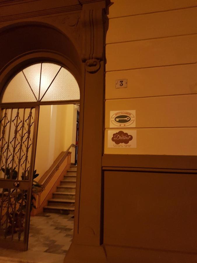 Sweet Dreams Hotel La Spezia Exterior photo